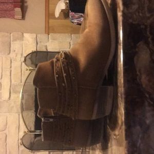 Kensie wedged zipper booties